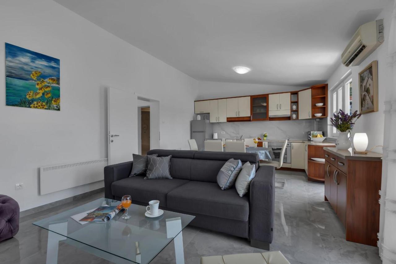 Ana Apartment Makarska Exterior photo